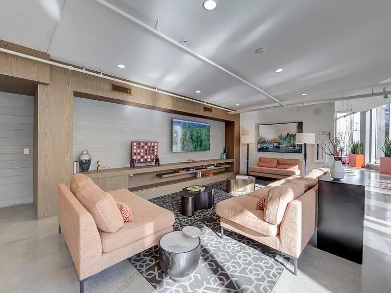 Club Room
