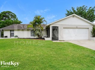 17460 Oriole Rd, Fort Myers, FL 33967
