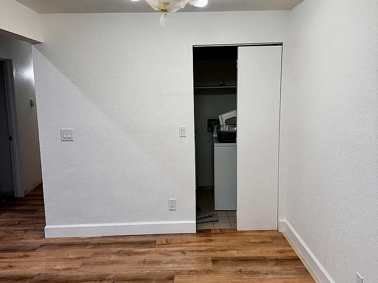 10150 E Virginia Ave #19 — Photo 2