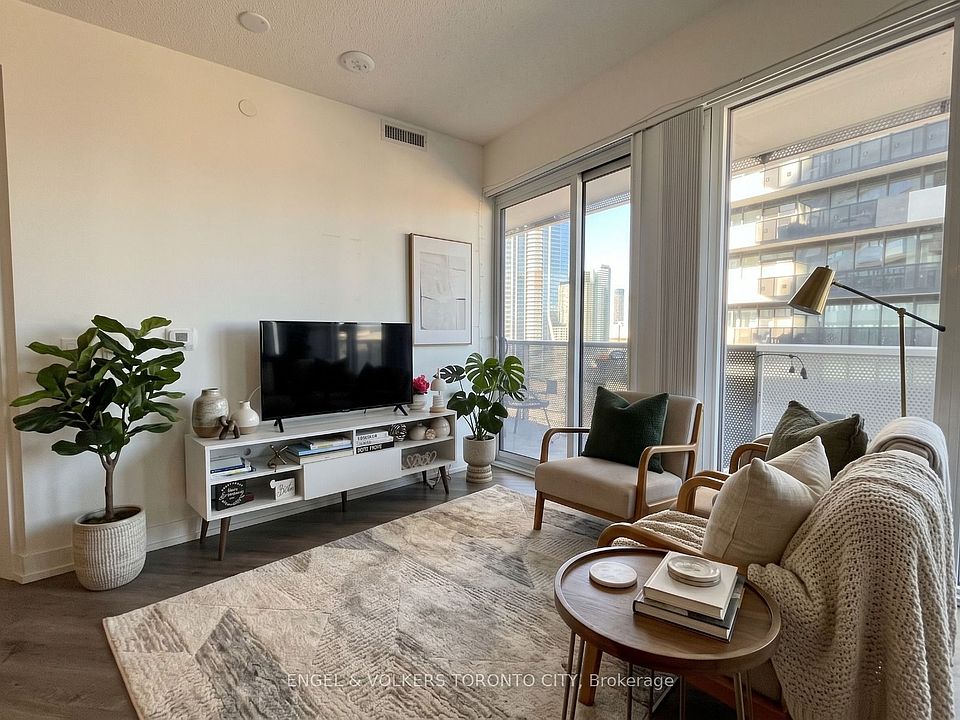 1st image of 138 Downes St #2116