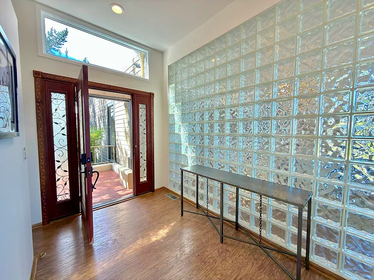 25 Oakhurst Rd — Photo 22