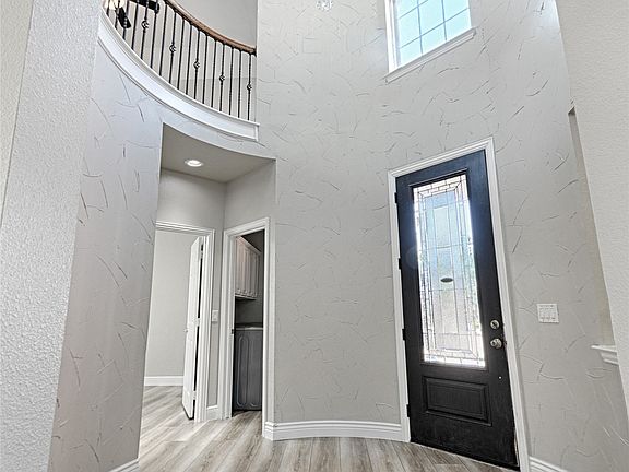 4th image of 2507 Mallard Ct
