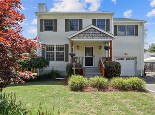 81 Garfield Rd, Parsippany, NJ 07054