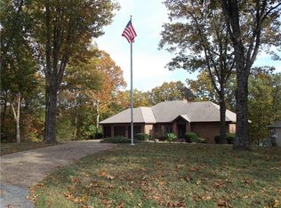 45 Rath Dr, Bella Vista, AR 72715