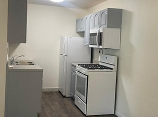 866 Crimson Ct #1-105, Prospect Heights, IL 60070
