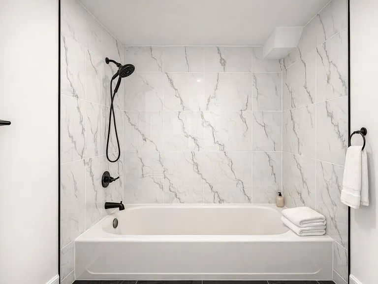 208 Warren St #3 — Photo 9