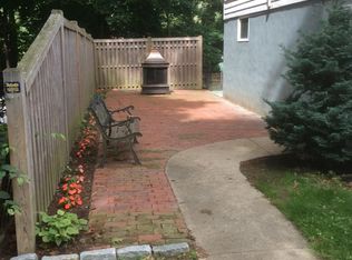 5 Orchard Pl, Stoneham, MA 02180