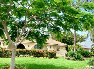 2381 Kings Lake Blvd, Naples, FL 34112