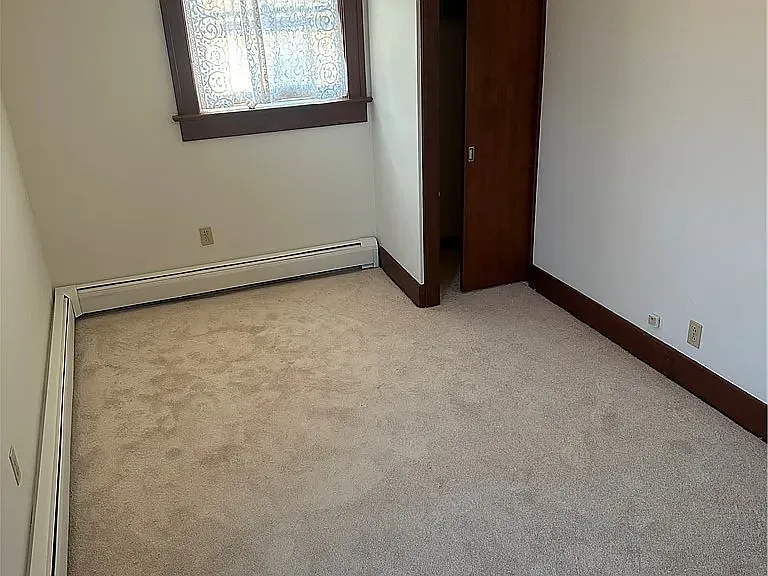 232 Maple St — Photo 11