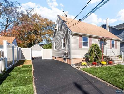 51-1 Cambridge Ave, Saddle Brook, NJ, 07663