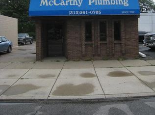 22087 Outer Dr, Dearborn, MI 48124