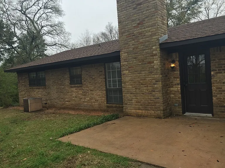 2828 Lafamo Rd — Photo 17