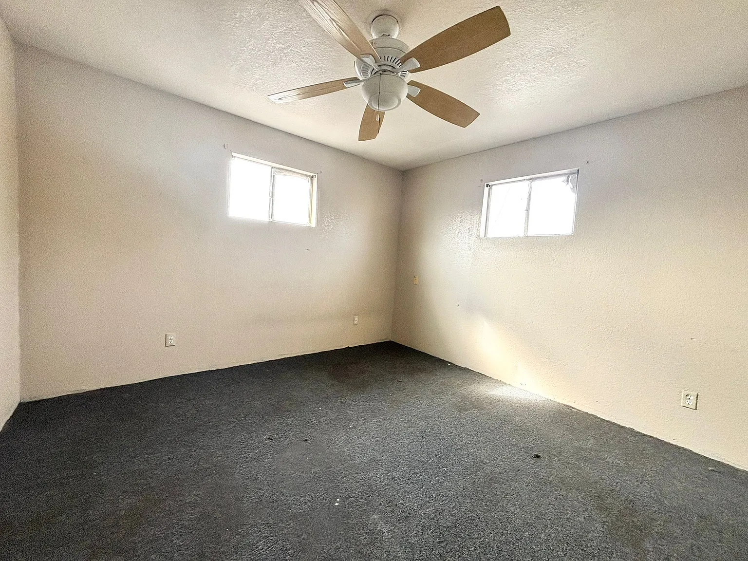 8014 Lopez St — Photo 4