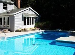 1 Splitrail Ln, Medford, NJ 08055