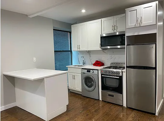 Rented by Premier One Realty LLC | media 1