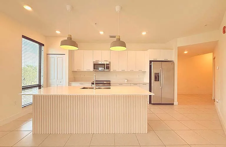8001 NW 41st St #F-207 — Photo 3