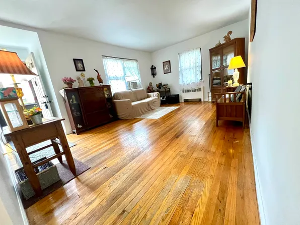 219-36 74th Avenue image 14 of 17