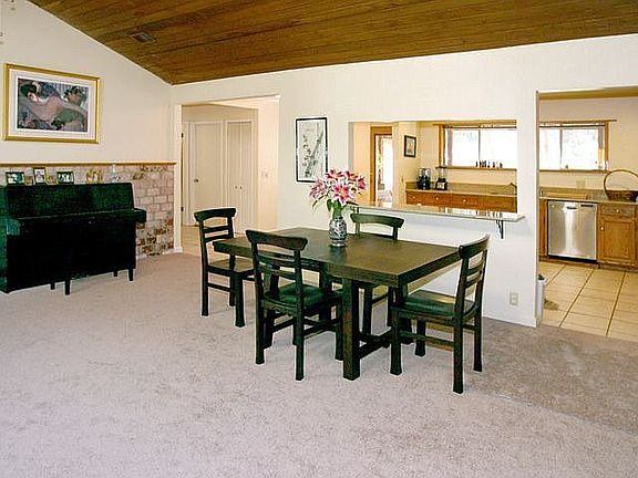 3rd image of 444 Vick Dr