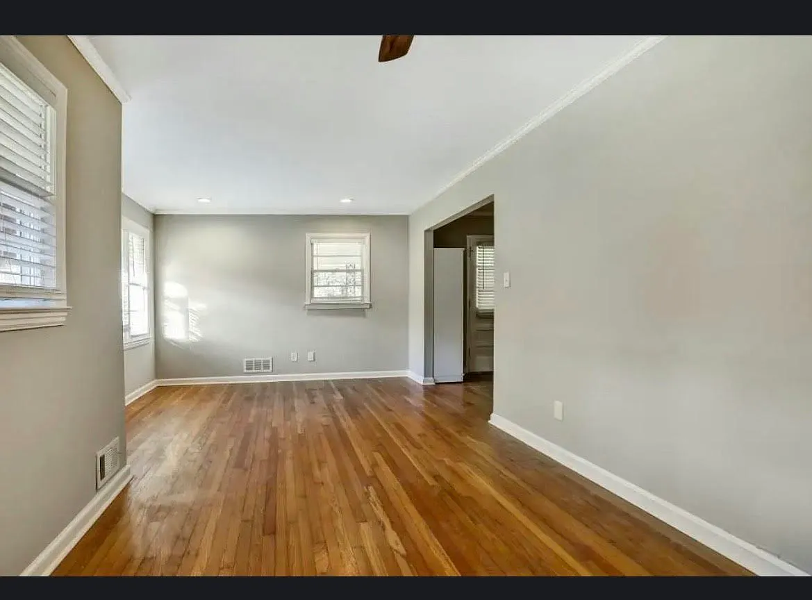 3173 Spreading Oak Dr SW — Photo 4