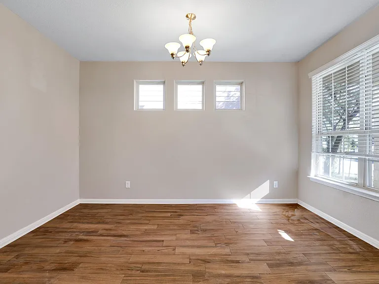 6611 Willow Farm — Photo 3