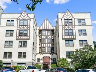 26 Pondfield Rd W APT 1B, Bronxville, NY, 10708