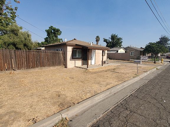 2nd image of 143 Santa Cruz St