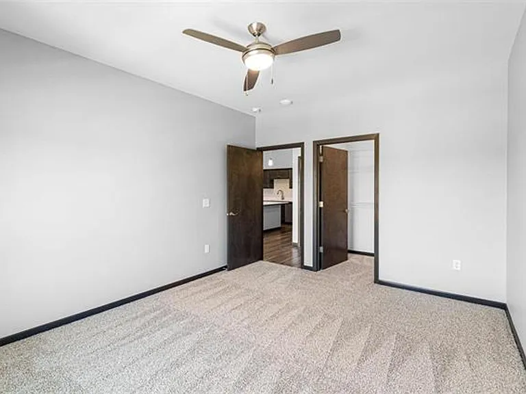 2875 Spring Rose Cir — Photo 14