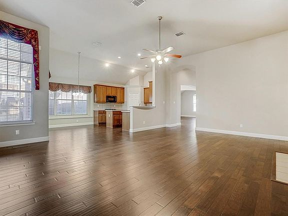 2nd image of 4405 Delaina Dr
