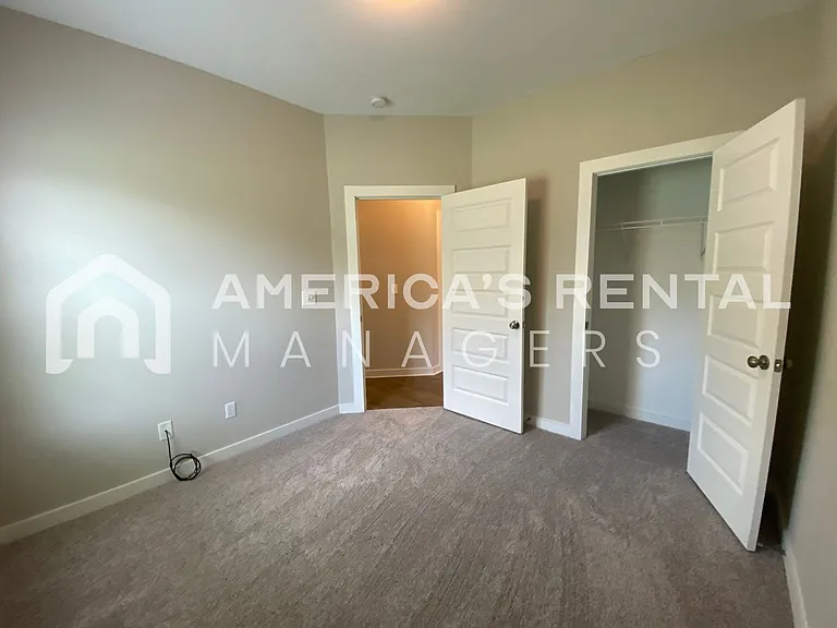 81 Ballington Way — Photo 10