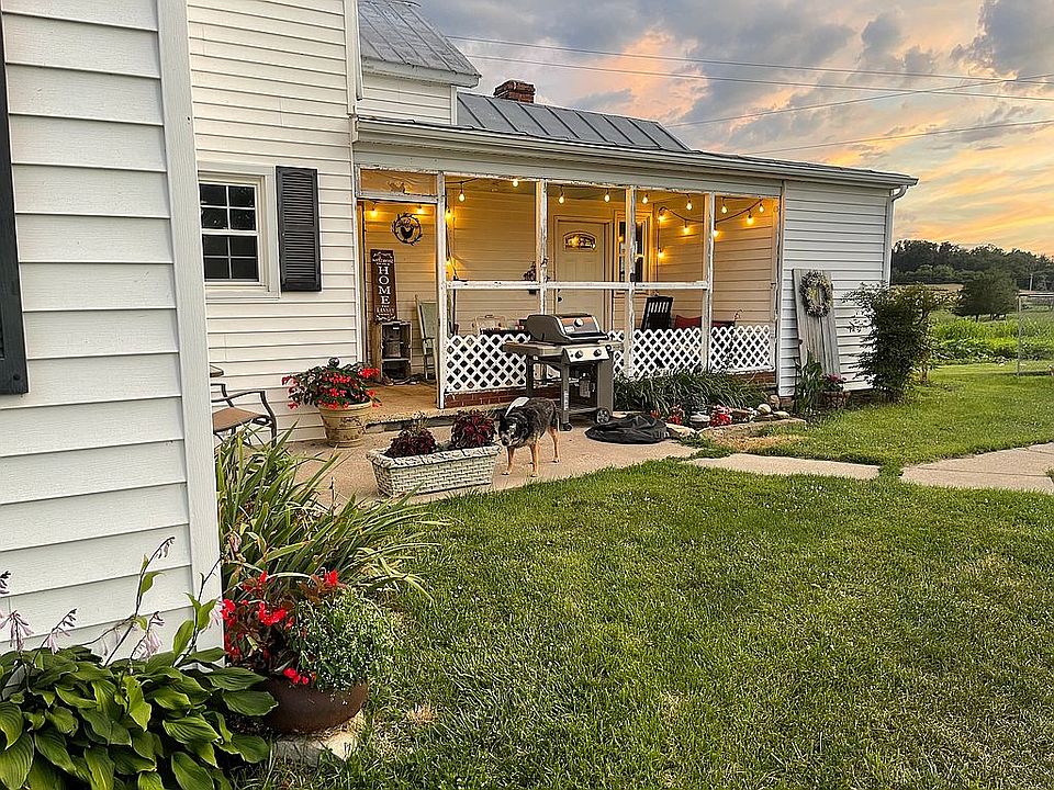 2nd image of 2904 Longley Rd