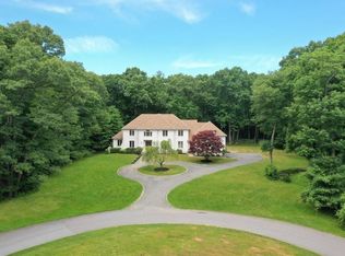 788 Strawberry Hill Rd, Concord, MA 01742