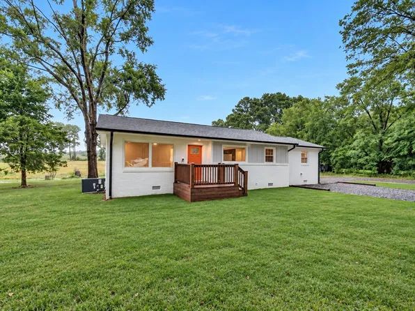 2141 Mayo Rd, Cowpens, SC 29330