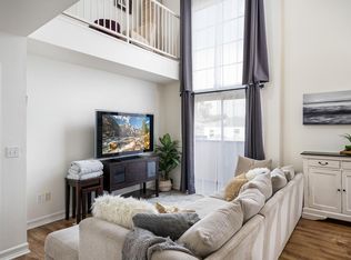 1854 Euclid St APT 203, Santa Monica, CA 90404