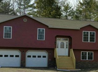 11 Canterbury Ct, Brewer, ME 04412