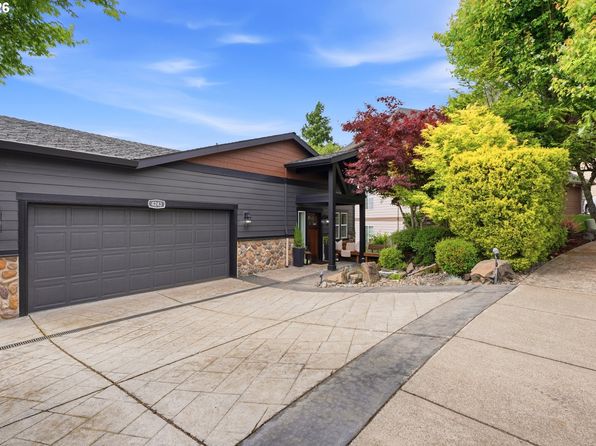 4243 NW Twilight Ter, Portland, OR 97229 home