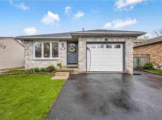 57 Coxwell Cres, Brantford, ON N3P1P5