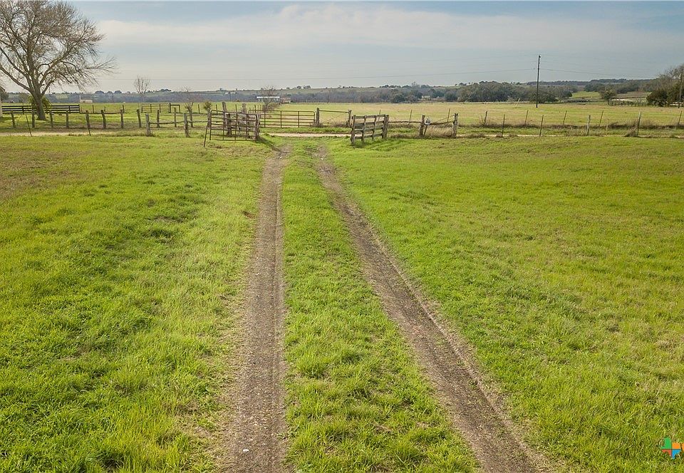 2nd image of 6 County Road 359a
