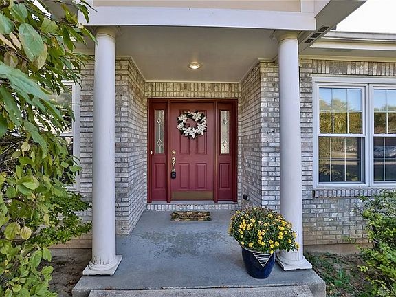 2nd image of 5398 Riverwalk Dr