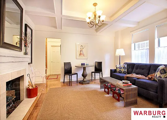 Sold by Warburg | media 19