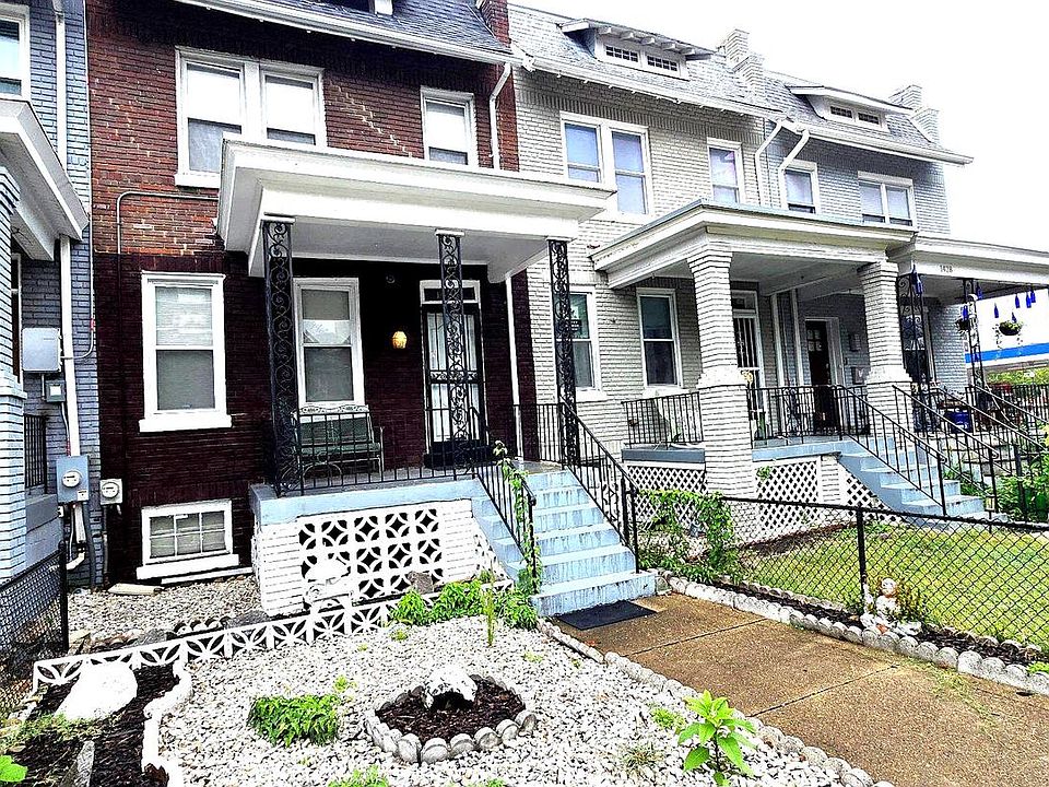 1st image of 1424 Morse St NE