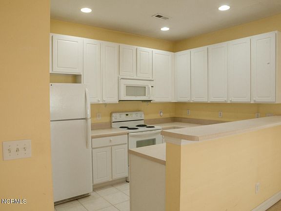 5th image of 1510 Honeybee Lane #1
