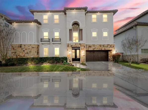 908 Amelia St, Sugar Land, TX 77478