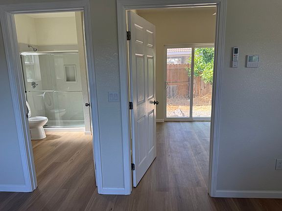 5th image of 10021 Pianella Way #1