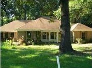 201 Camelia Trl, Brandon, MS 39047