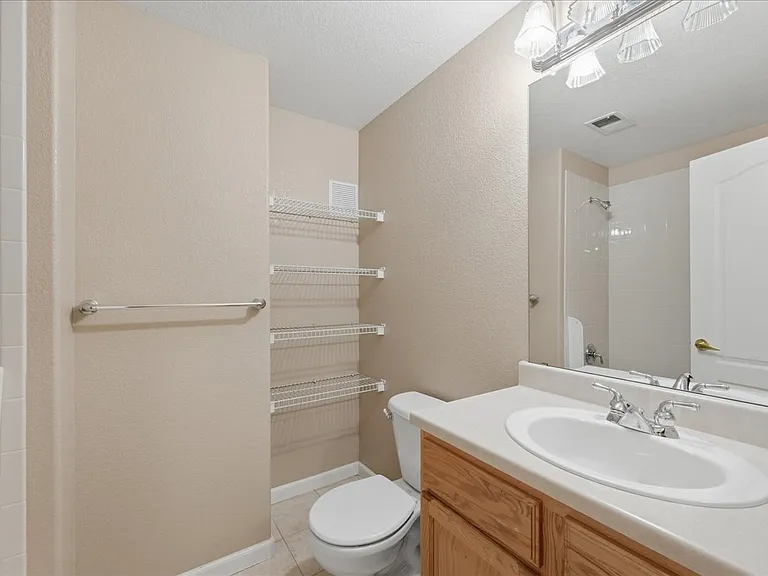 1420 Whitehall Dr #A — Photo 14