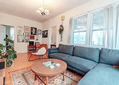 3 bed, 1.5 bath, 1960 sqft, $3,900 — Photo 3