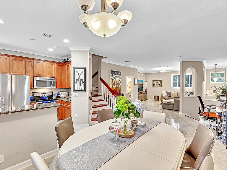 323 Bayfront Dr — Photo 14