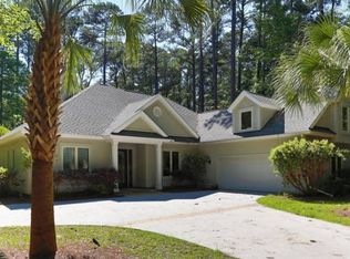 1 Deerfield Rd, Hilton Head Island, SC 29926