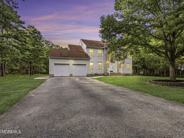213 Medjay Lane, Toms River, NJ 08755