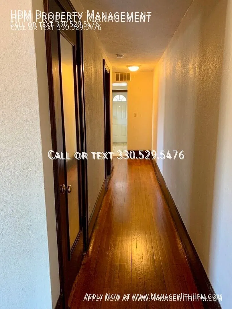 2 bed, 1.0 bath, $750 — Photo 3